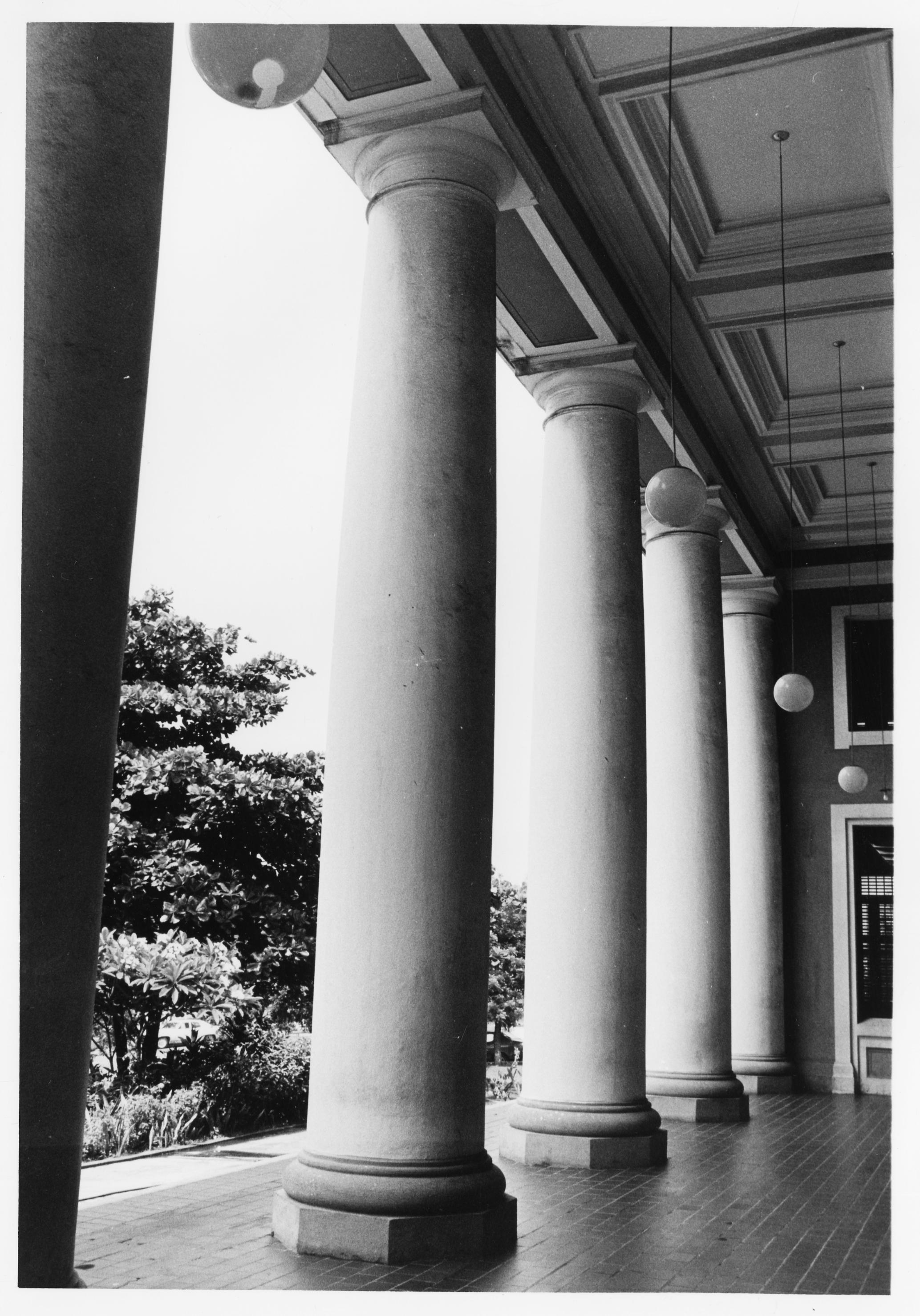 Biblioteca Carnegie - 83004196